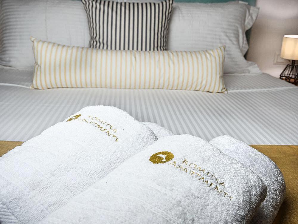 Komitsa Luxury Apartments Néa Róda Rom bilde